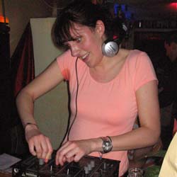 Direct from NightOffensive (MJC d'Orléans), DJ Vlöörens Willaert