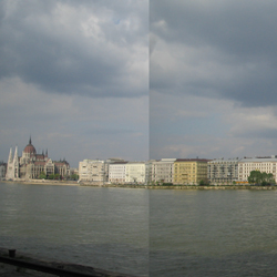 Une grande ville monumentale et vide.