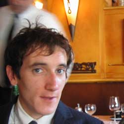 «Il a usé 4 directeurs de cabinet en deux ans!... J'aimerais devenir rédacteur des débats.»