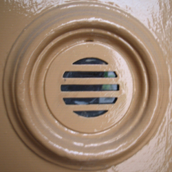 Prohibitif par mes exigences, les aspects élitistes de ma formation et de mon langage?
